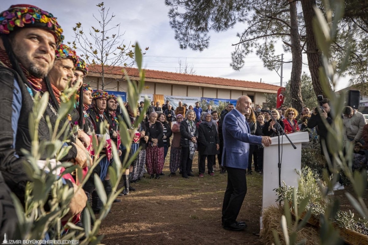 Başkanı Tunç Soyer, “Zeytin bizim için en önemli değerlerden biri.
