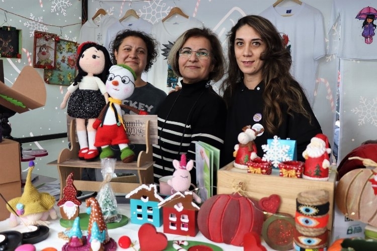 Kocaeli İzmit'te 'Yılbaşı İyilik Şenliği'