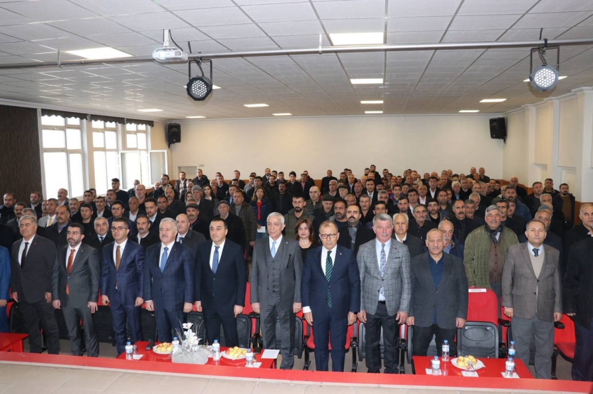 Kağızman’da Düzenlenen “Meyvecilik Paneli”nde Eğitim Verdiler