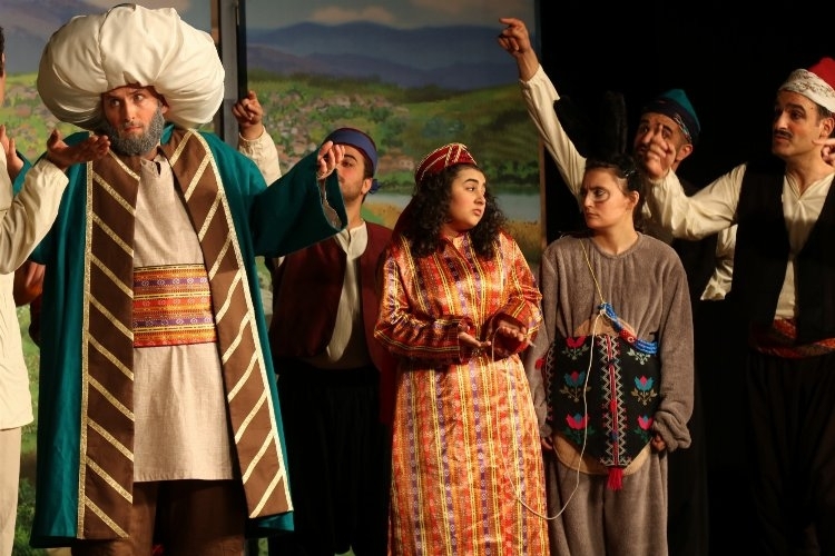 Sakarya'da ‘Nasreddin Dede’ oyununa yoğun ilgi gösterildi