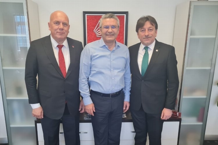 Edirne'de CHP'li il ve ilçe başkanları milletvekilliği için istifasını sundu