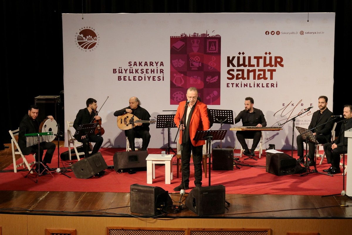 ‘Akif’in Nefesi’ gönülleri mest etti