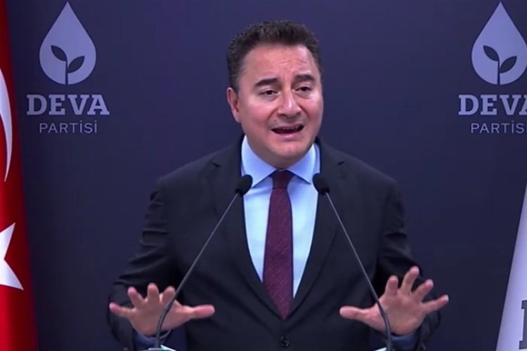Babacan: 2017'de keşke avaz avaz bağırsaydım dedi...