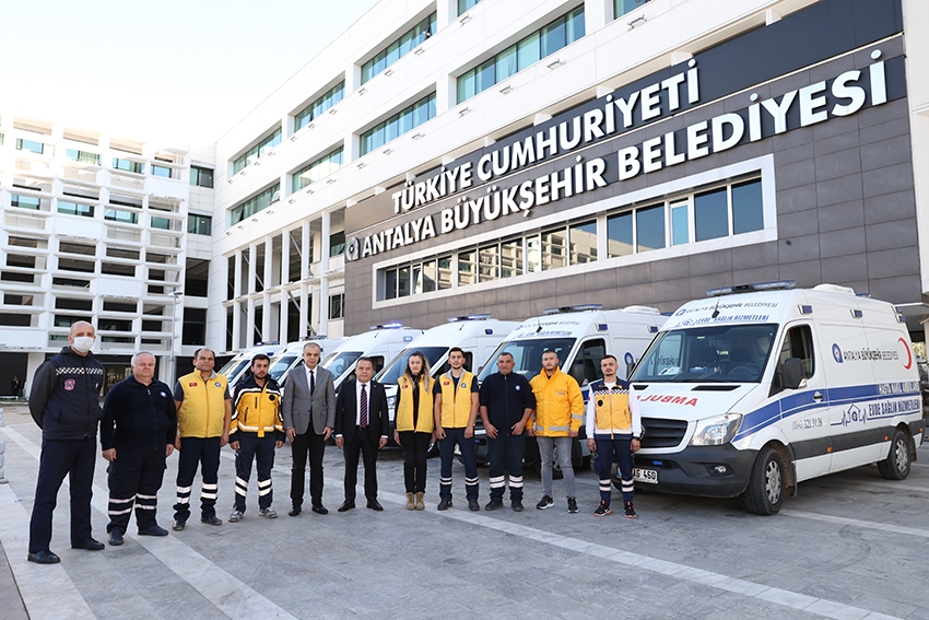 ANTALYA BÜYÜKŞEHİR BELEDİYESİ; HASTA NAKİL ARAÇ FİLOMUZ GÜÇLENDİ