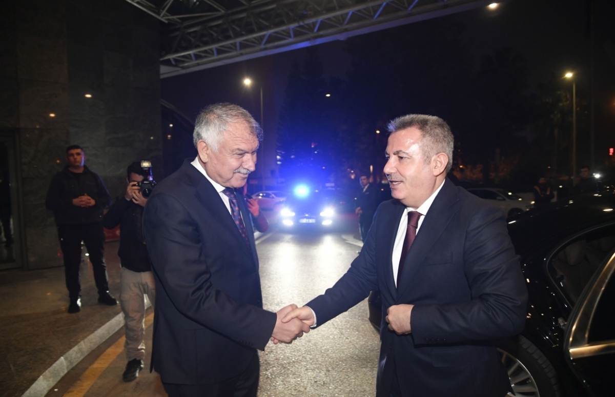  Adana’nın Kurtuluş Bayramı Resepsiyonu’nda Zafer Coşkusu