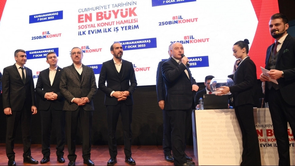 Başkan Hayrettin Güngör, İlk Evim İlk İş Yerim Kura Çekimi Törenine Katıldı