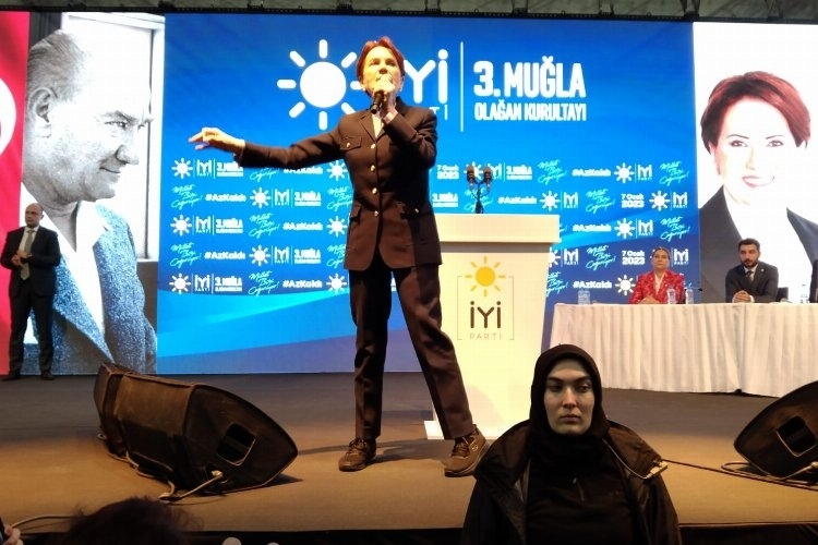 Muğla'da 'Başbakan Akşener' sloganları