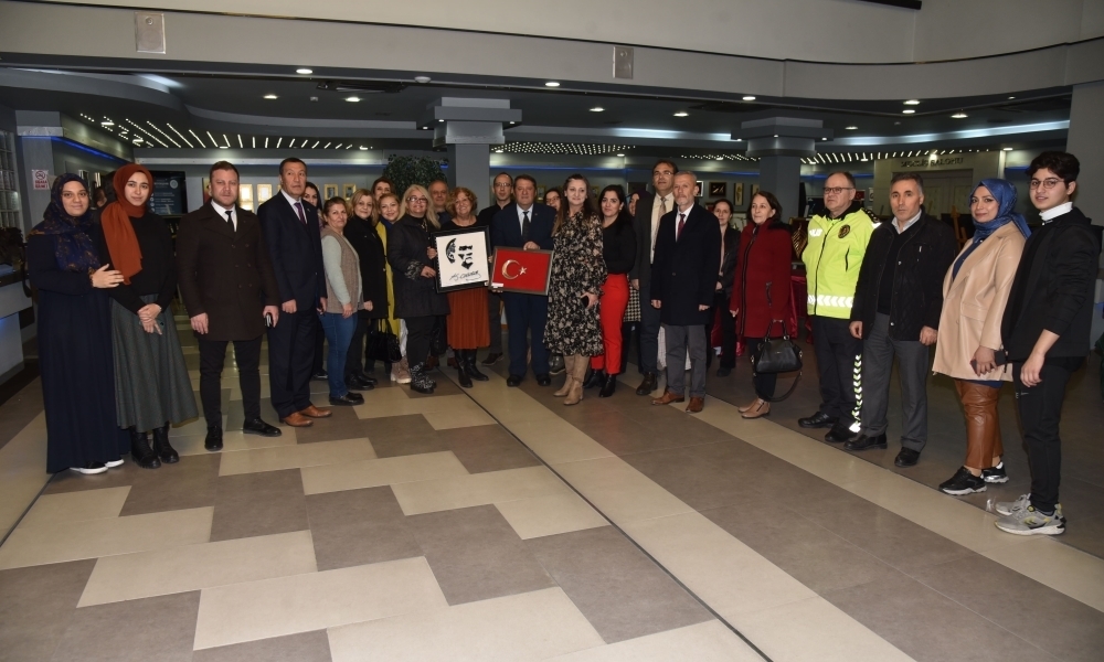 Büyükşehir Belediyesi Kültür Merkezinde ‘Tel ve Çivinin Aşkı’ Segisi Açıldı