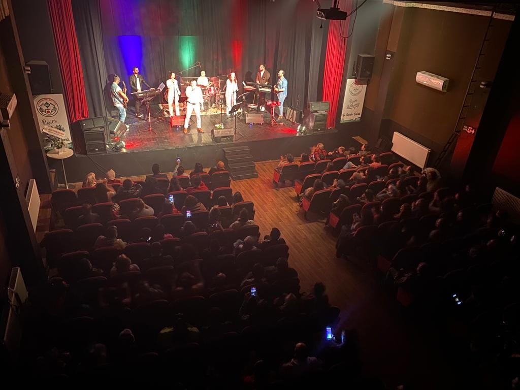 Giresun'da 90’lar Pop konseri gerçekleşti