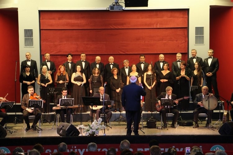 Manisa'da musiki ziyafeti yaşandı