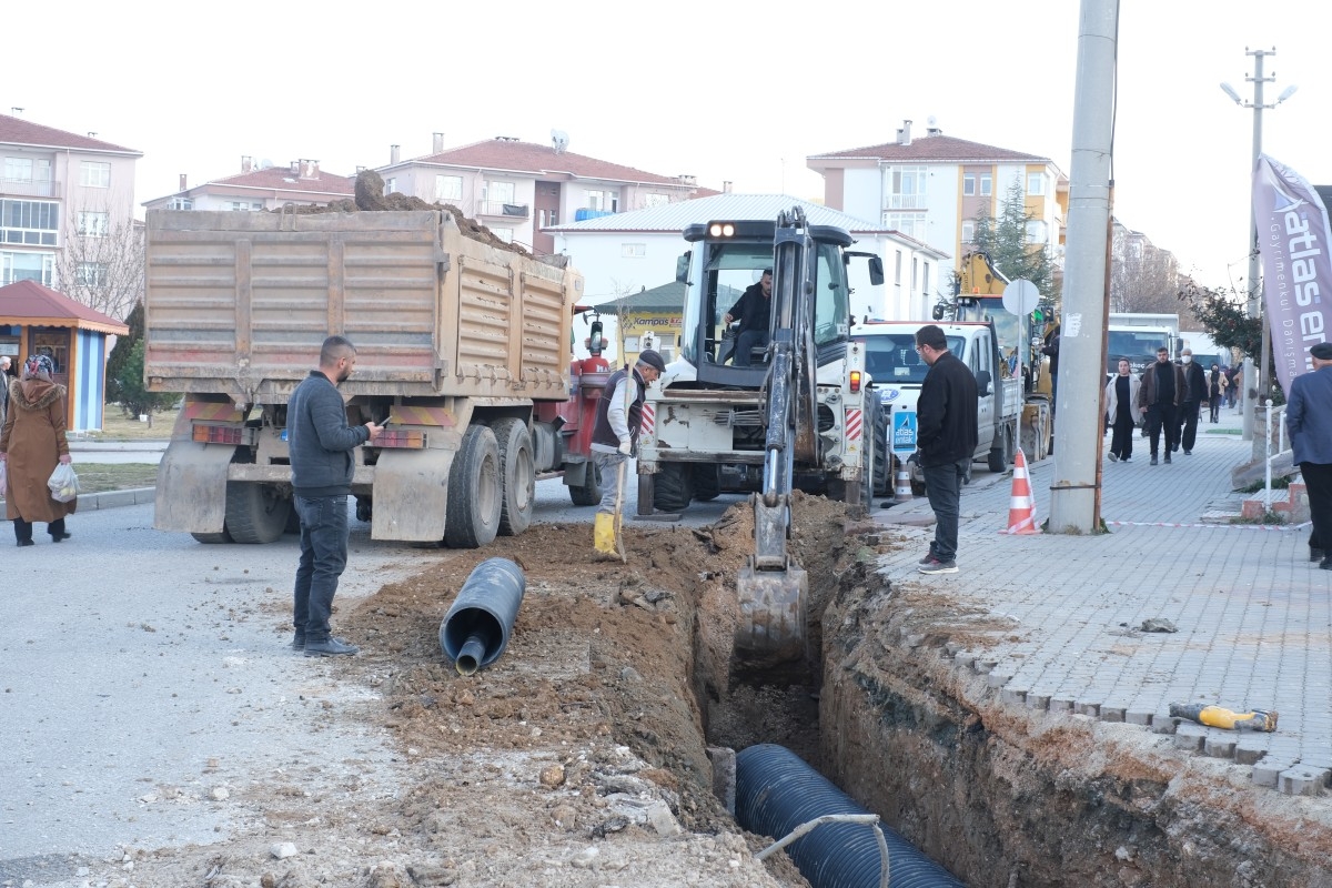 Kütahya Belediyesi,Şehrin Altyapısını Güçlendiriyor