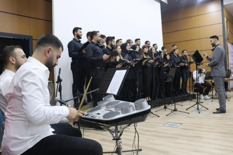  Bingöl de 'Şarkılar Bizi Söyler' dedi