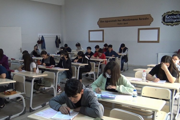 Büyükşehir gençlerin yanında