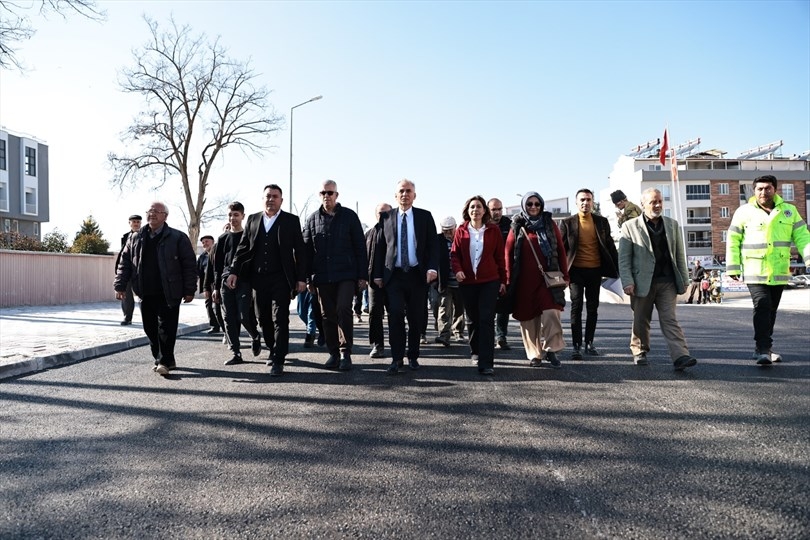 Başkan Zolan Bozkurt’ta üstyapı çalışmalarını inceledi
