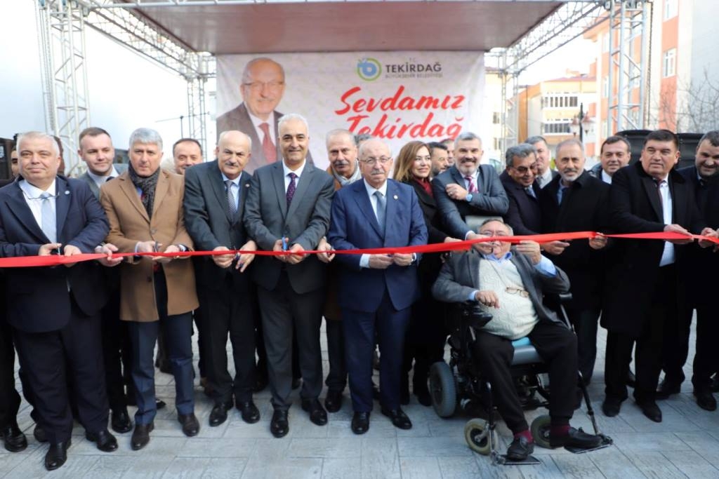 TEKİRDAĞ BÜYÜKŞEHİR KAPAKLI ENGELSİZ YAŞAM MERKEZİ HİZMETE SUNDU
