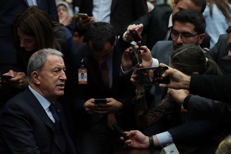 Bakan Hulusi Akar: Tacizlere misliyle karşılık veriliyor