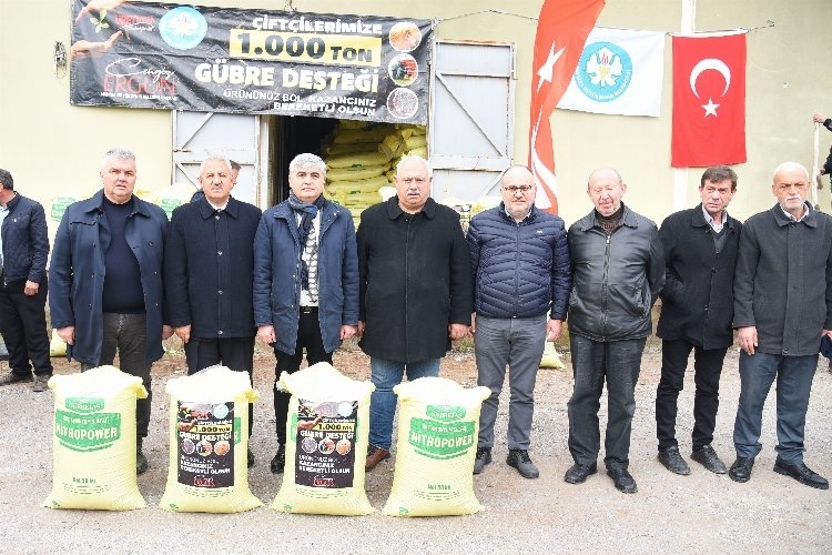Manisa'da  ‘Gübre Desteği Projesi’ sürüyor