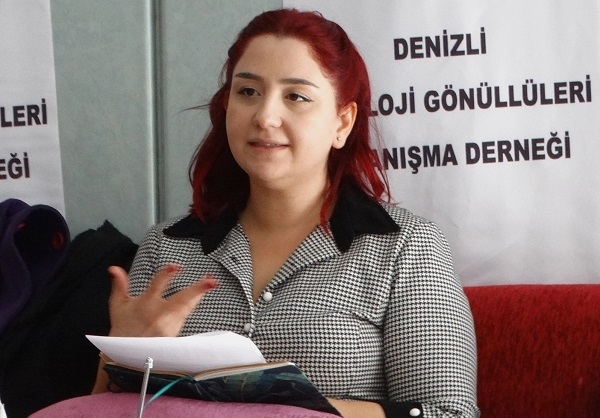 Psikolog Mine:Caner Hatalı Falcılık Geleceğimizi Olumsuz Etkiliyor