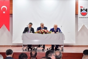 Diyarbakır Valisi Su: “Fabrika kurmak için yer talep etti”