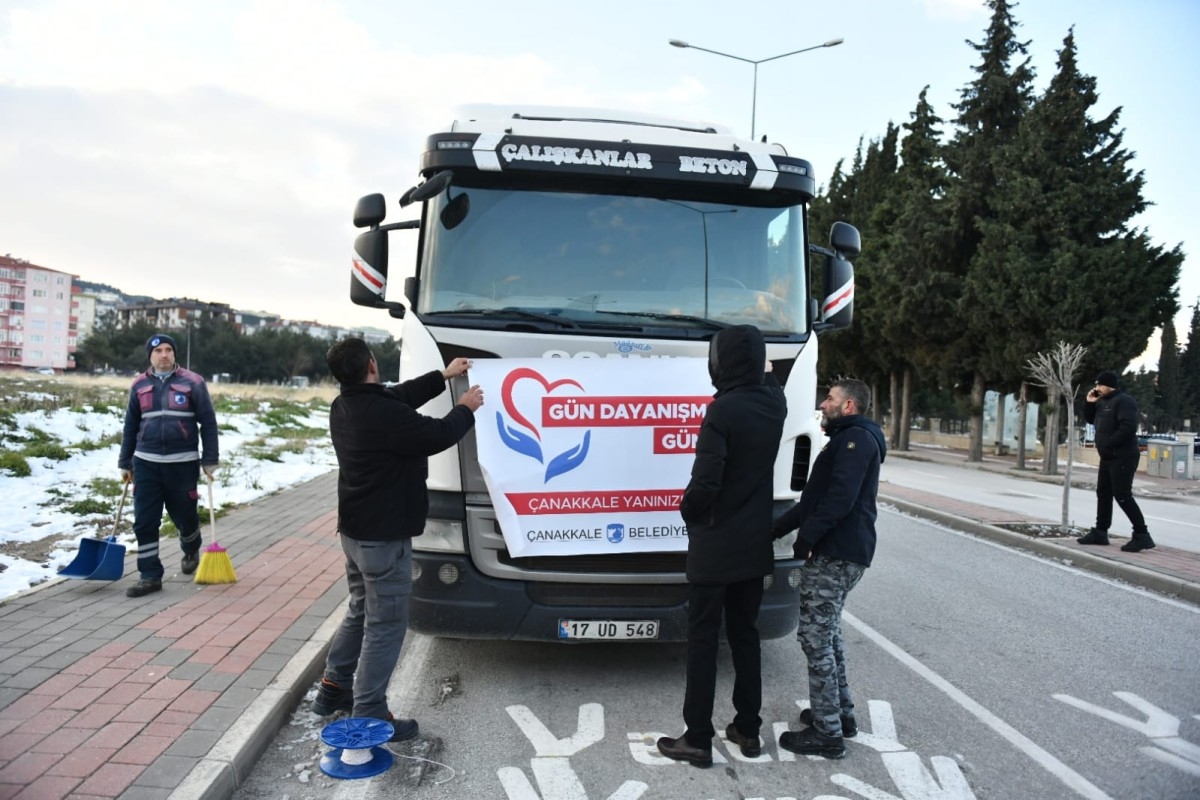 Çanakkale'den Yardımlar Yola Çıktı