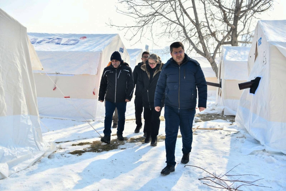  Afetin 7.gününde çalışmalarla ilgili açıklamada bulundu.