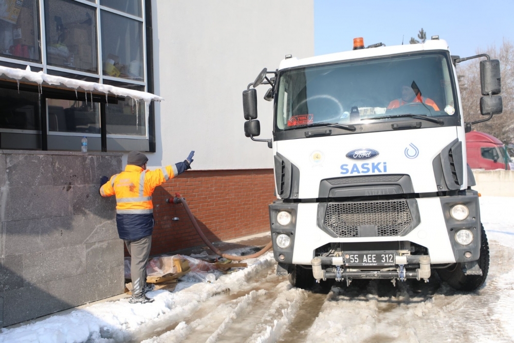 ELBİSTAN'DA SU SORUNUNU SASKİ ÇÖZÜYOR