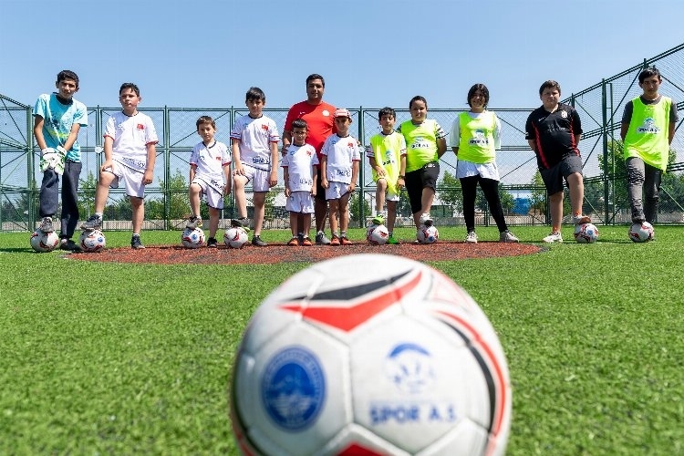 Bakan Kasapoğlu,Spor organizasyonları yeniden başlıyor