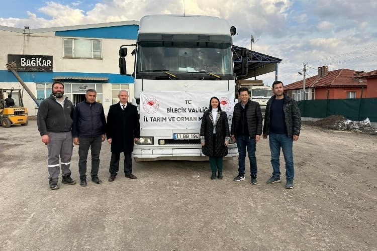 Bilecik’ten 7 TIR yem desteği