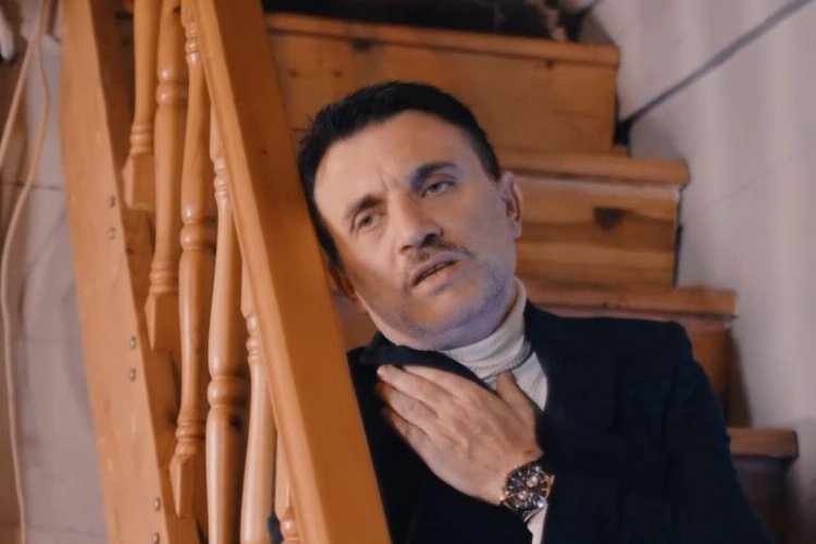 Rizeli sanatçıdan ‘Deprem ağıtı’ Deprem ağıtı nedir?