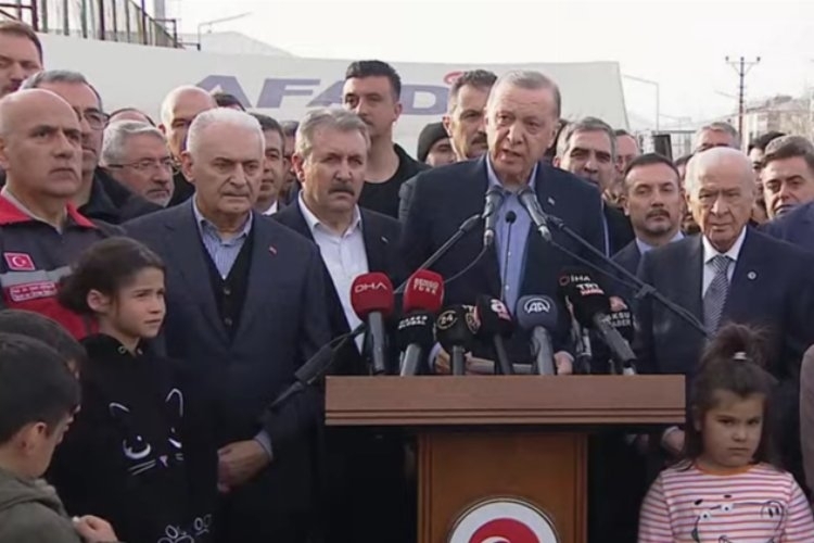 Cumhurbaşkanı Erdoğan 'kentsel dönüşüm' uyarısında bulundu.