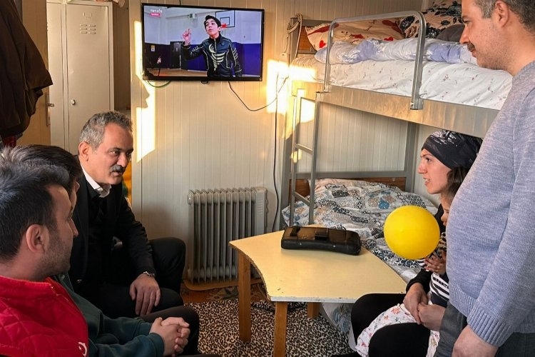 4 bin 500 TV afet bölgesine ulaştı