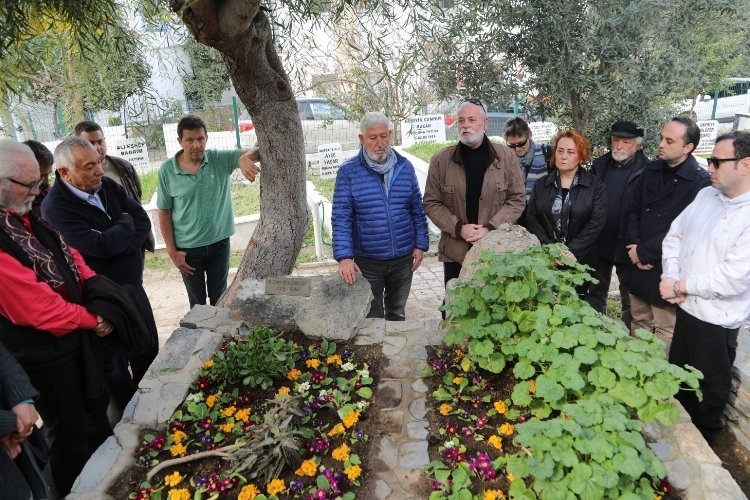 Bodrum'un 'Mavi Kadını' 20. ölüm yıldönümünde unutulmadı
