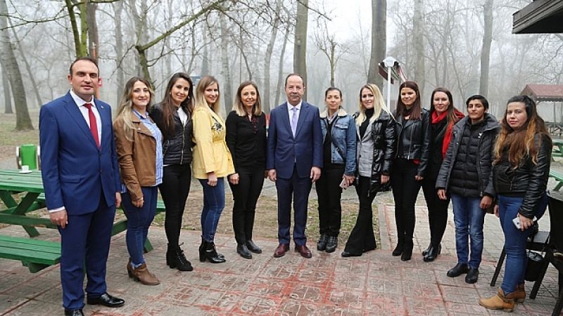BAŞKAN GÜRKAN'DAN KADIN ÇALIŞANLARA 8 MART İZNİ