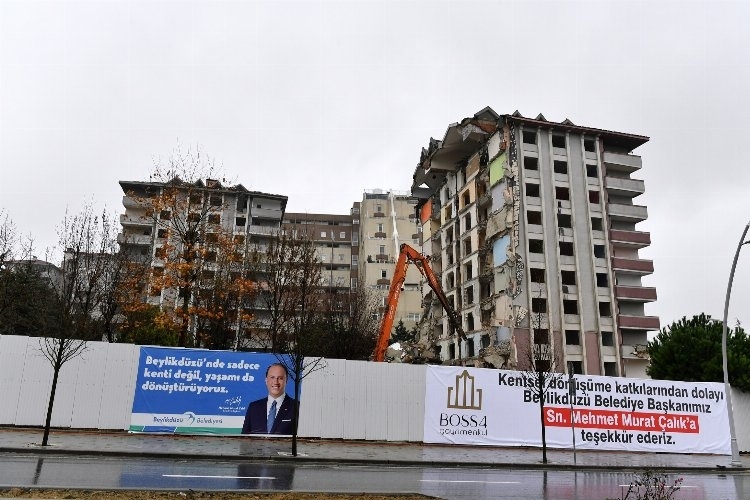Beylikdüzü Belediyesi Risk Azaltma Çalışmalarına Devam Ediyor
