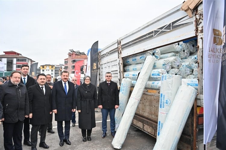 Balıkesir Büyükşehir'den Çiftçiye sera teşviki