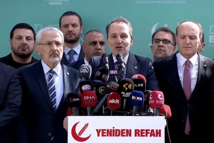 Fatih Erbakan: Siyaseti ticaret olarak değil, ibadet olarak yapıyoruz.

