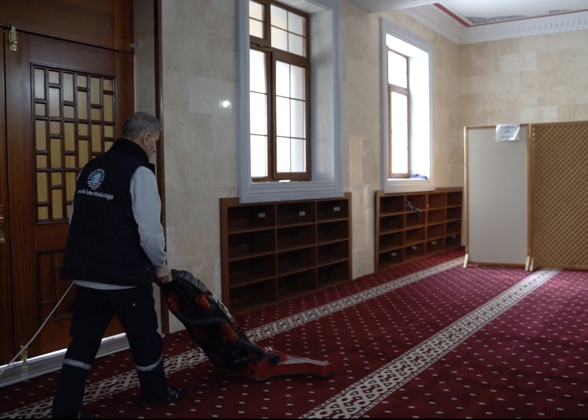 Ramazan Ayı Öncesi Tuzla’da İbadethaneler Temizlendi