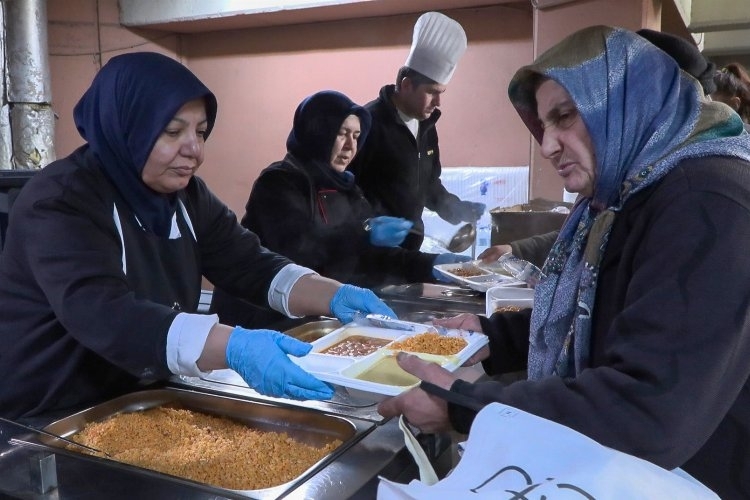 Bursa'yı Ramazan bereketi sarıyor