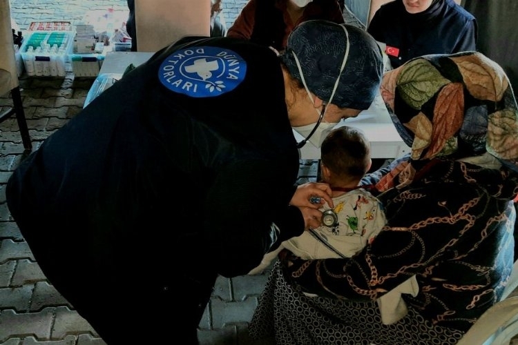 Orta Güneydoğu Türkiye'de ve Suriye Sınırına Yakın Yerlerde Depremler