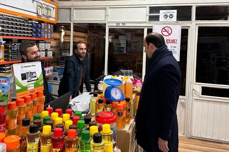 Başkan Uğur İbrahim Altay,Toptancılar Çarşı esnafıyla bir araya geldi.