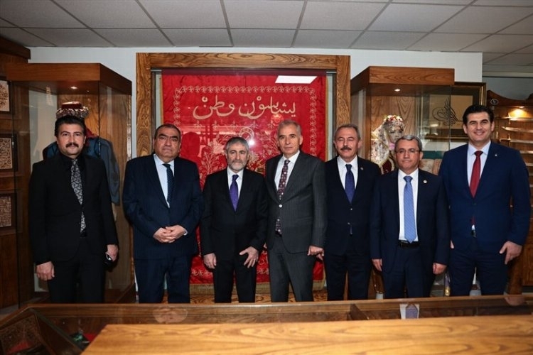 Denizli Büyükşehir Belediye Başkanı Osman Zolan, Bakan Nebati'yi Ağırladı
