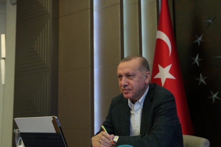 Cumhurbaşkanı Erdoğan, Süper Lig'e yükselmeyi garantileyen Samsunspor'u tebrik etti