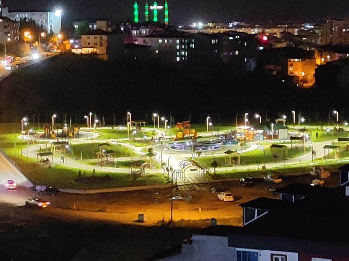 ORDU BÜYÜKŞEHİRDEN ALTINORDU’YA MODERN PARK