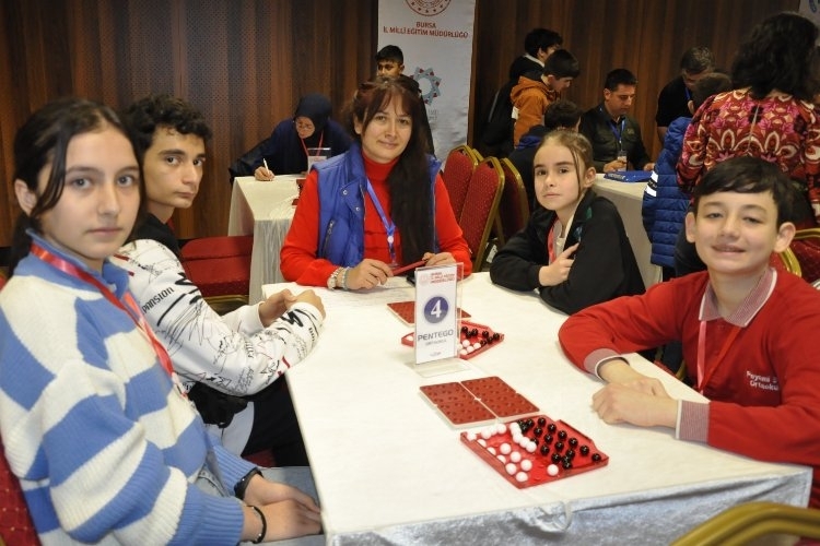 Türkiye Akıl ve Zekâ Oyunları Turnuvası, Bursa ilinde büyük heyecana sahne oldu
