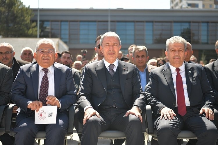 Kayseri'de Çiftçilere Destek: Tarım Arazilerinin Kullanımı Etkinleştiriliyor

