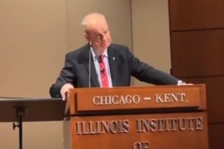 İlker Başbuğ, Fethullah Gülen'i suçladı ve delil sunmanın öneminden bahsetti: Chicago'da Türk Amerikan toplumuyla buluştu.
