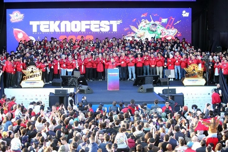 TEKNOFEST 2023, yerli üretim gösterileriyle dolu unutulmaz bir festival oldu
