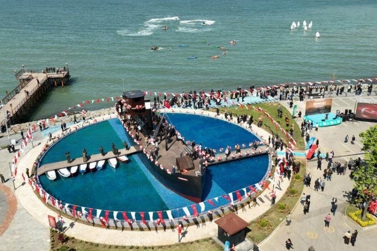 Rüsumat No: 4 Gemisi Bir Haftada 4 Bini Aşkın Kişi Tarafından Ziyaret Edildi

