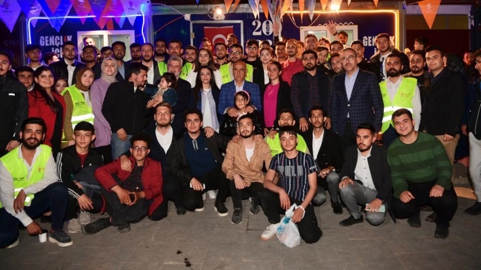Kahramanmaraş’ta gençlik programına Bakan Kirişci’den destek
