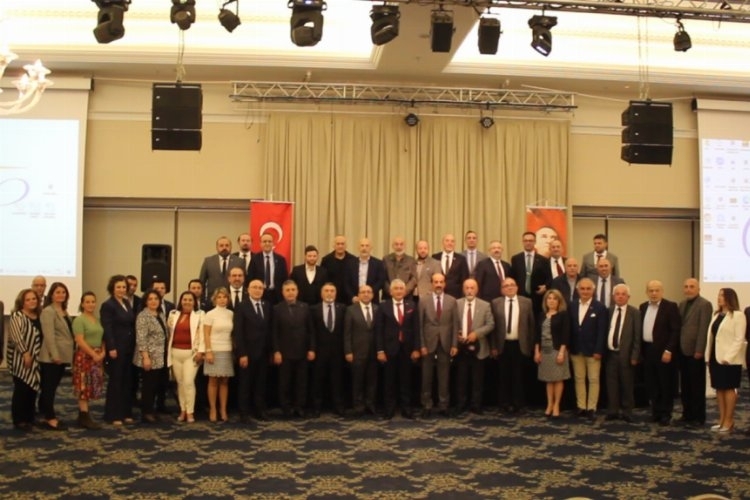 ARSİYAD’da başkanlık değişimi: Erdinç Acar göreve seçildi
